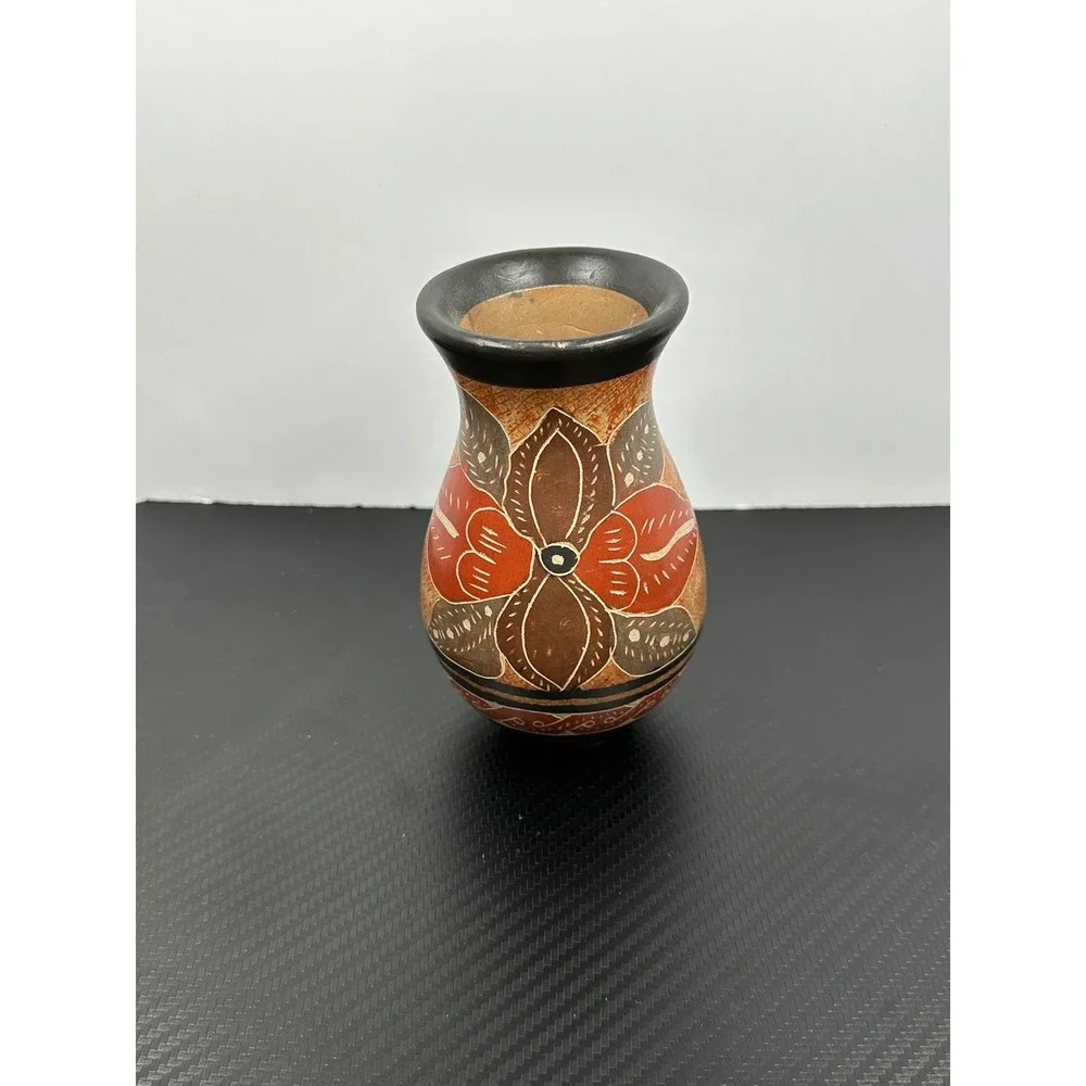 Hand Painted Ceramic Vase‎ Floral Design Small Decorative Accent